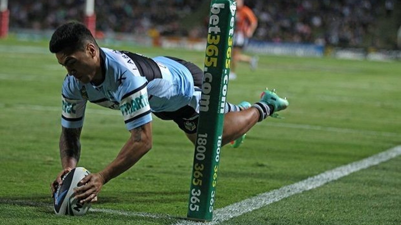 Valentine Holmes NFL, NRL: What position, size comparison, next