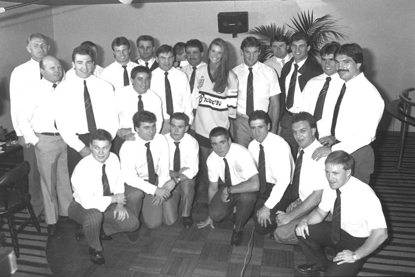 Macpherson poses with the 1990 first-grade team.
