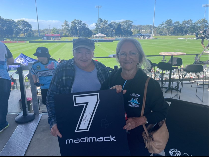 Gary and Lois Judd with their signed Nicho Hynes jersey.