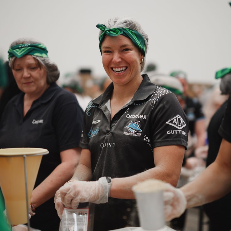 Sharks lend a hand at Zambrero's Plate 4 Plate Day